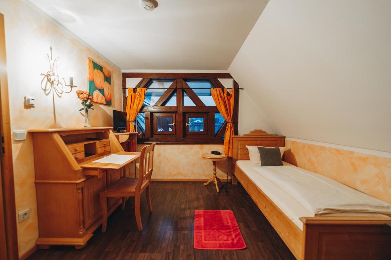 Landhotel Neukirchner Hof Neukirchen Bei Sulzbach-Rosenberg Номер фото